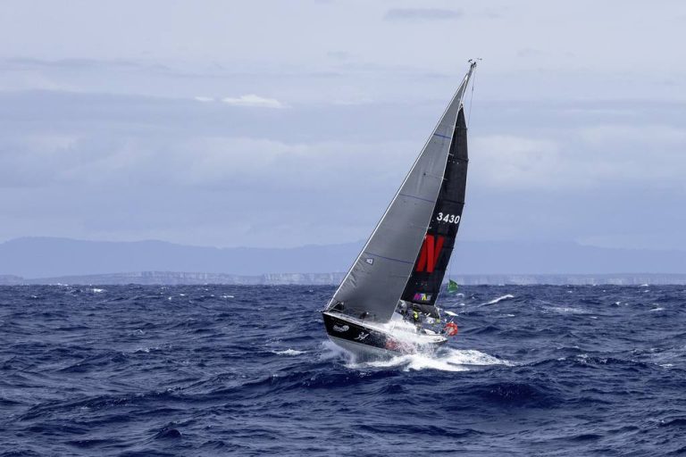 Rolex Sydney Hobart Yacht Race Race Update
