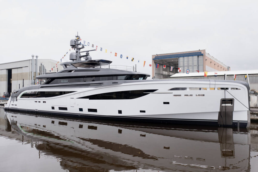 Rossinavi launches M/Y BEL1