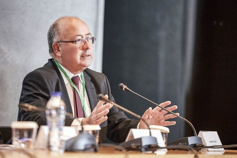 Δήμαρχος Θήρας: «Δεν αντέχει άλλο η Σαντορίνη»