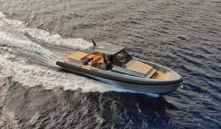 Awave 48 is full of brillant solutions