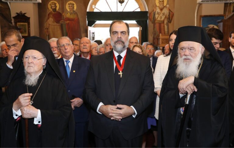 Ο Πατριάρχης χειροθέτησε σε Άρχοντα Οφφικιάλιο τον εφοπλιστή Νικόλα Πατέρα