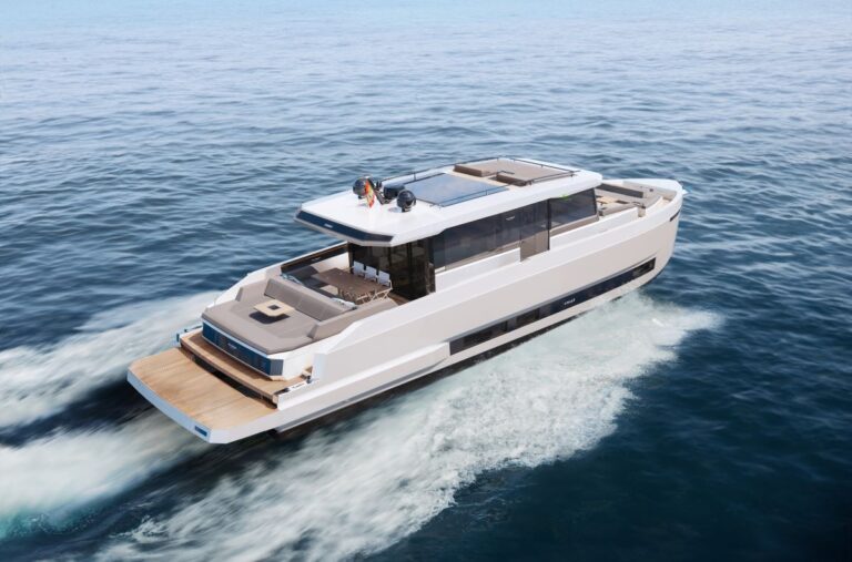 De Antonio Yachts Announces the Launch of the D60