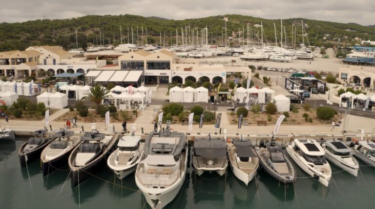 Ανοίγουν αύριο οι πύλες του 4ου Olympic Yacht Show
