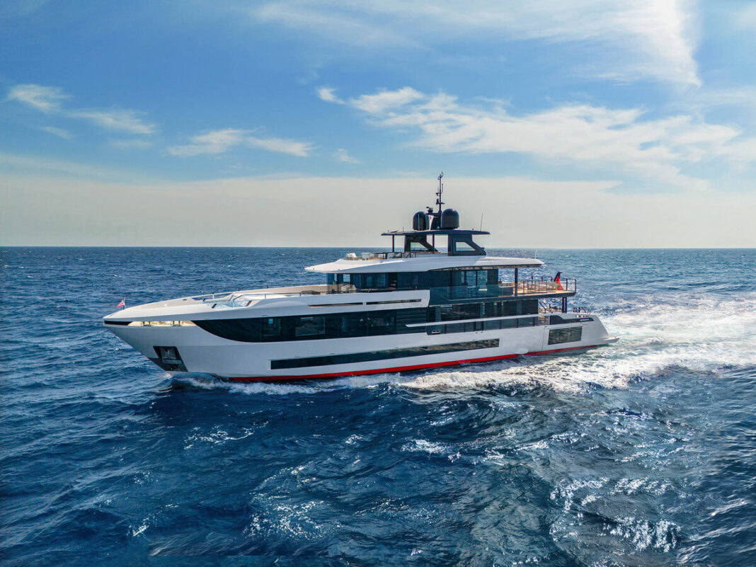 Overmarine Group inaugurates the new year with 2 launches