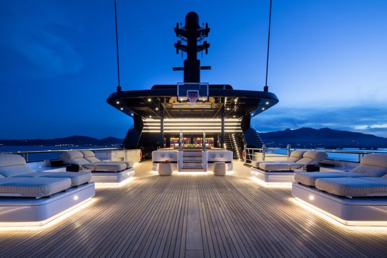 A&R celebrates successful completion and delivery of the refitted Yacht STARFIRE