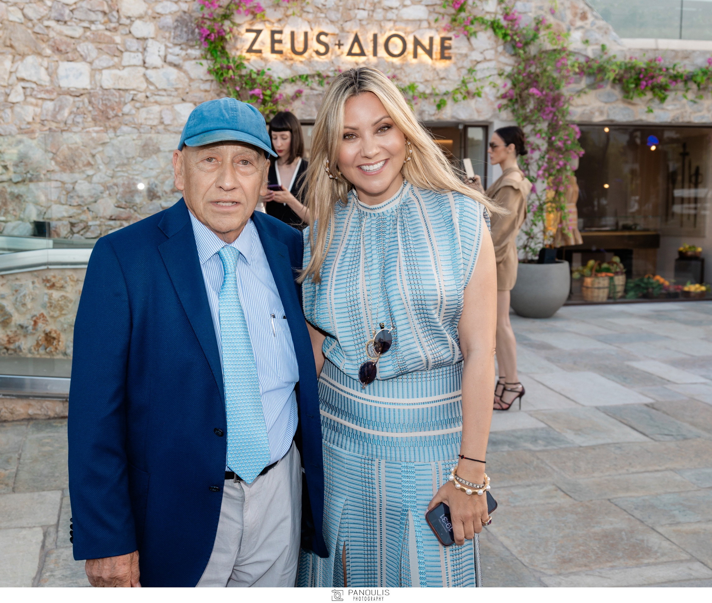 Zeus + Δione (Dione) ΕΓΚΑΙΝΙΑ ΚΑΤΑΣΤΗΜΑ OPENING STORE ASTIR MARINA VOULIAGMENI ΓΙΩΡΓΟΣ ΠΡΟΚΟΠΙΟΥ, ΔΗΜΗΤΡΑ ΚΟΛΟΤΟΥΡΑ