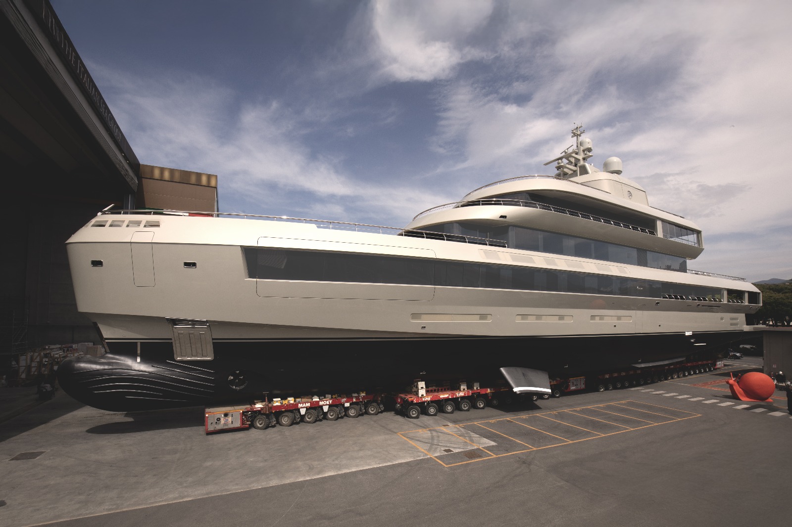 The Italian Sea Group: Launch of the megayacht Admiral Armani 72m The Italian Sea Group: Launch of the megayacht Admiral Armani 72m