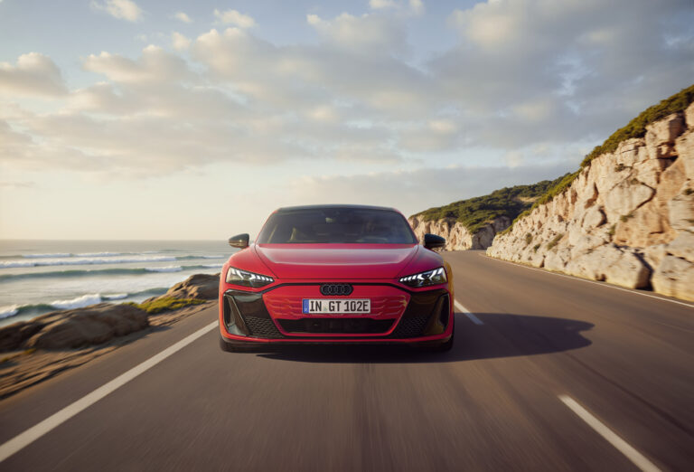 Audi e-tron GT quattro: Ηλεκτρικό Gran Turismo με σπορ ψυχή και Premium πολυτέλεια