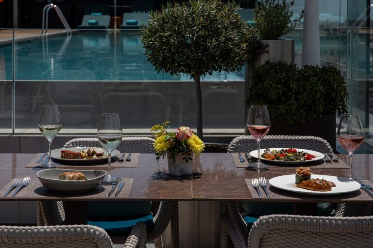 Summer Menu @ Mappemonde Rooftop Restaurant Bar & LoungeWorld Cocktail Month Edition – Ιούνιος 2025