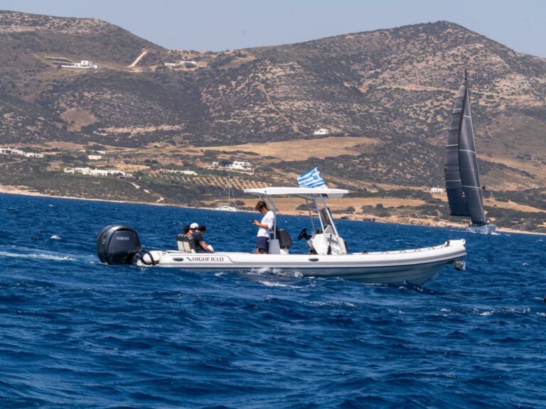 Η Riginos Yachts υποστήριξε το “Cyclades Cup 2025” με το Highfield SP 800
