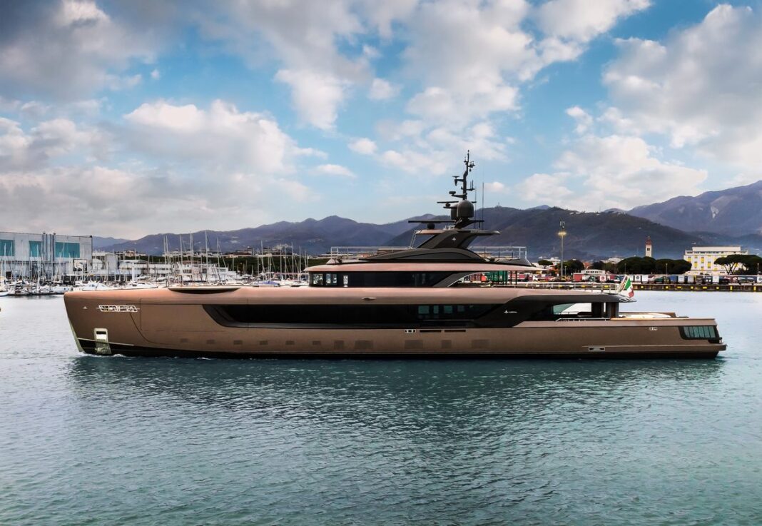 The Italian Sea Group Delivers the 55m Superyacht Admiral Raja²