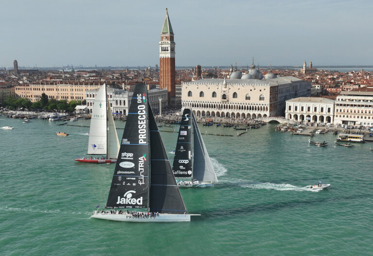 Venice Hospitality Challenge, the Serenissima regatta at the Venice Boat Show