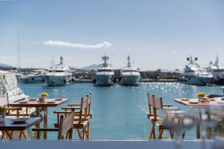 Cova Astir Marina: Η πιο εκλεπτυσμένη Aperitivo εμπειρία 