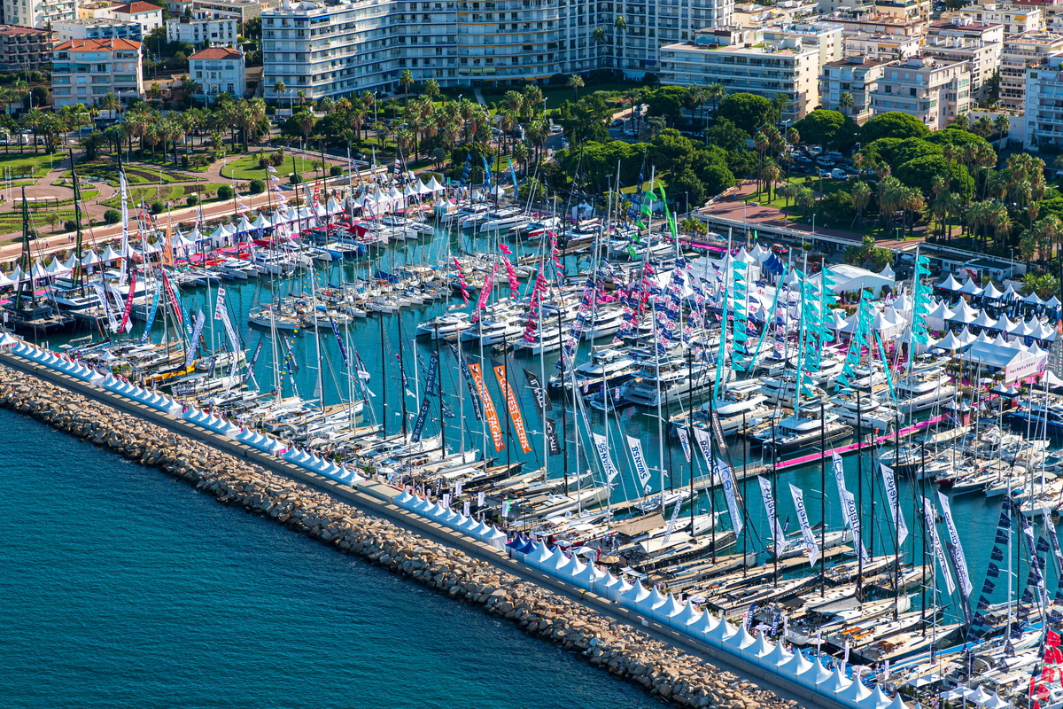 The glamorous opening of The Cannes Yachting Festival
