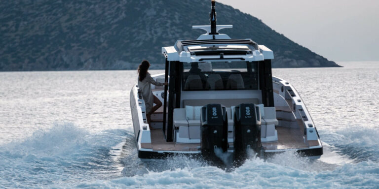 TECHNOHULL XPD 46 στο 5o Olympic Yacht Show