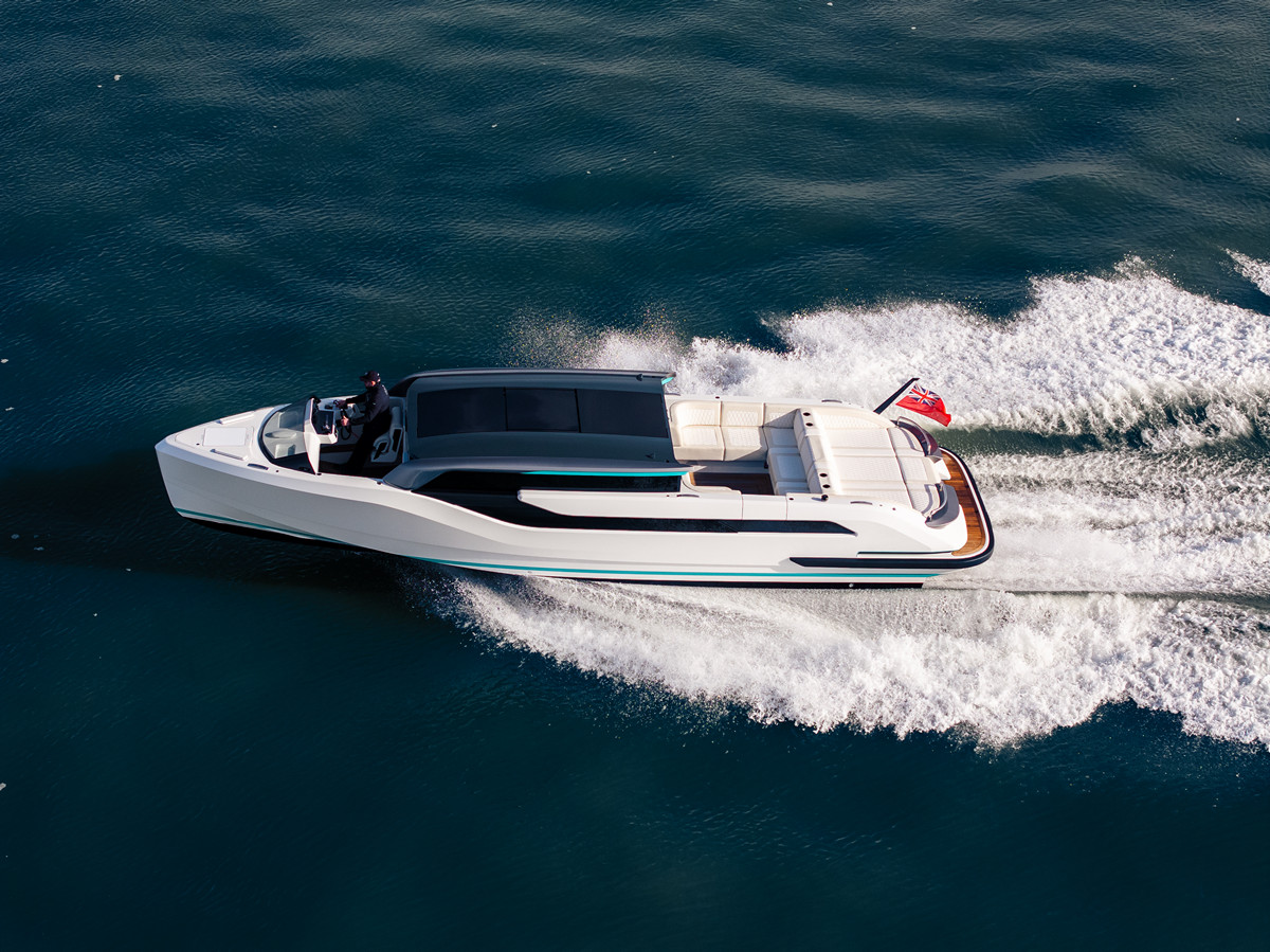 Compass deliver two tenders to Amels 80 PANGEA