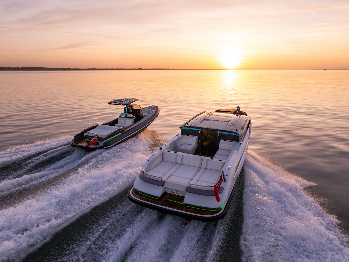 Compass deliver two tenders to Amels 80 PANGEA Compass deliver two tenders to Amels 80 PANGEA