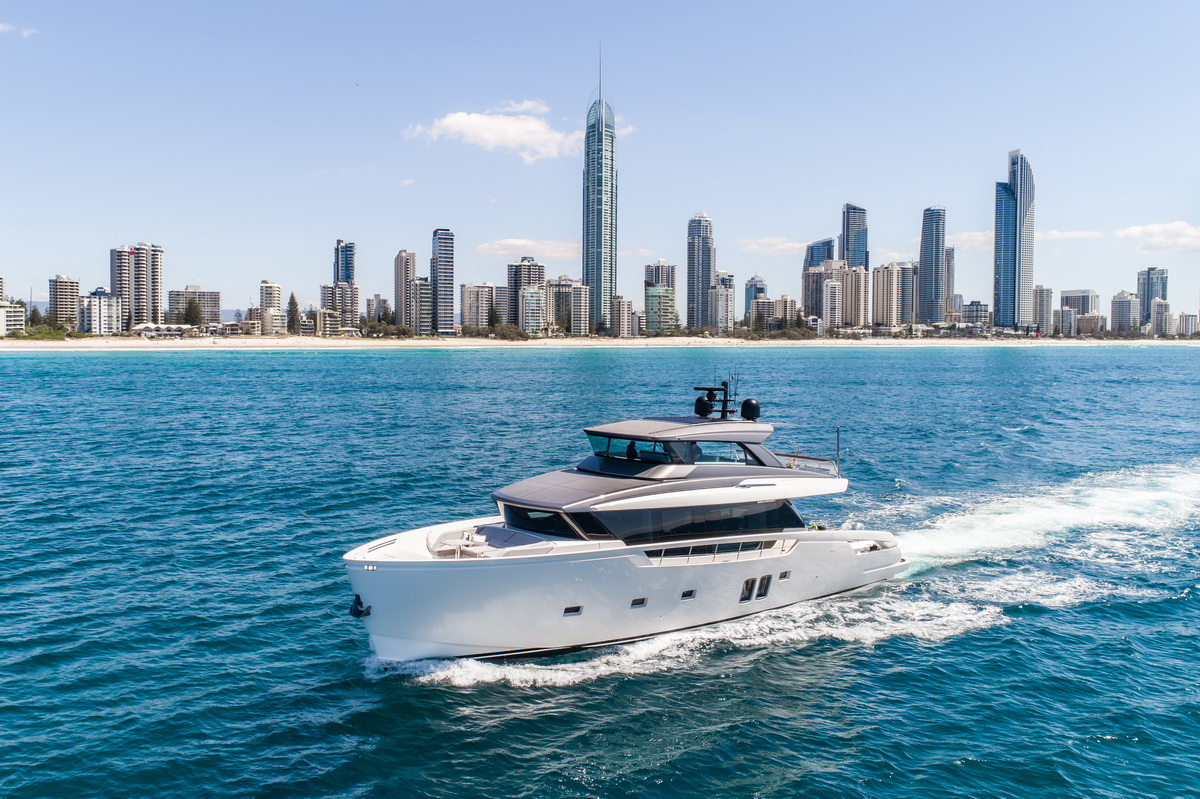 Experience Luxury Afloat: Sanlorenzo SX76 “Violetta” Now Available