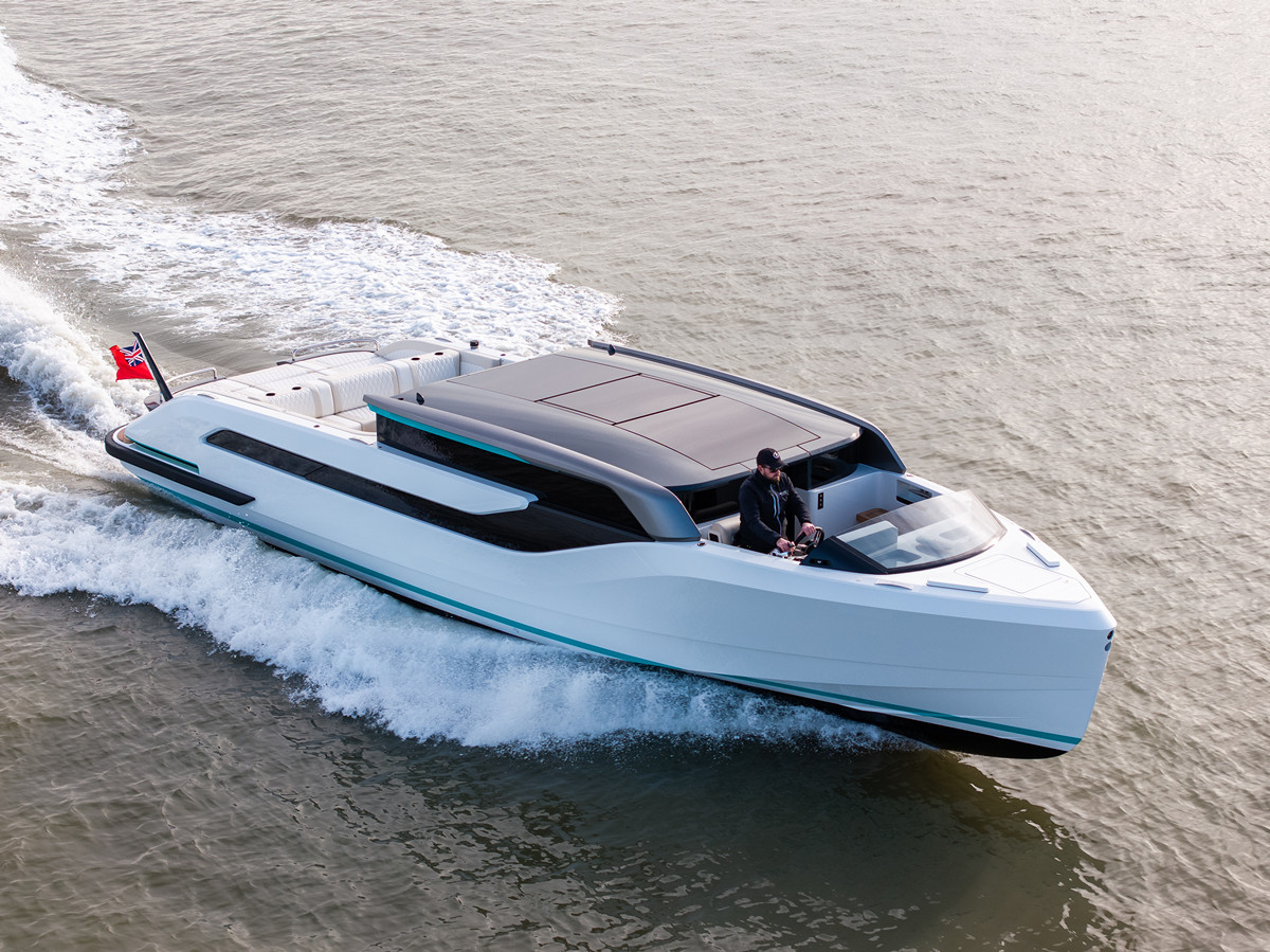 Compass deliver two tenders to Amels 80 PANGEA