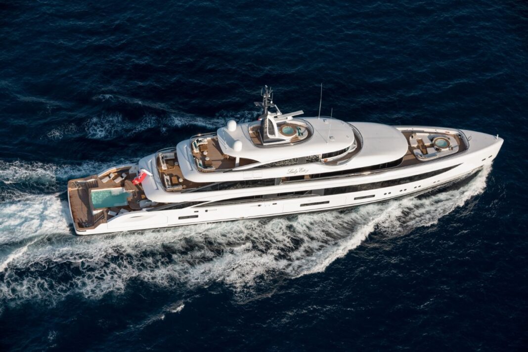 Benetti B. Now 67M with Oasis Deck Lady Estey