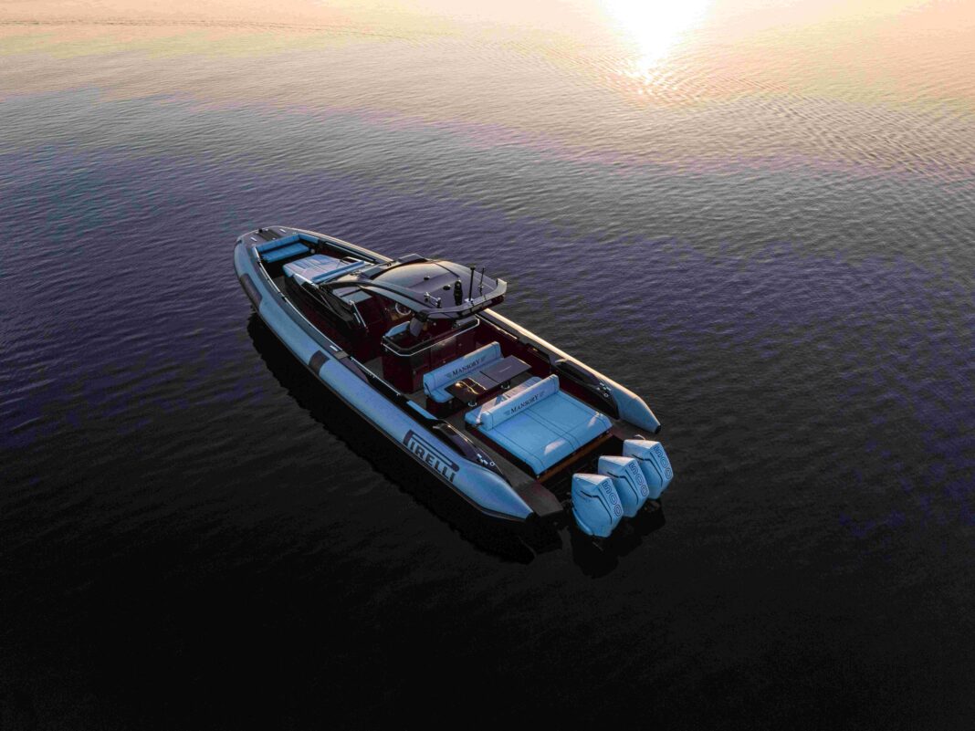 Pirelli Mansory@ Sotheby's (3) Pirelli 42 Mansory Special Edition protagonist at the Abu Dhabi Collectors’ Week organised by Sotheby’s