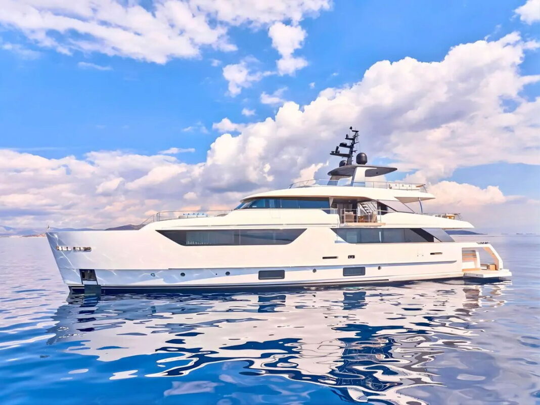 yachtImage_cover_1059_29847_01