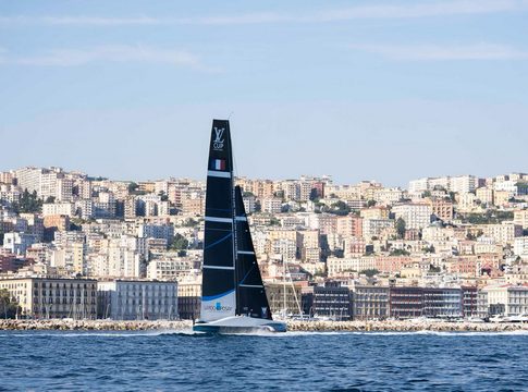 38th America’s Cup: La Roche-Posay team leads the way with first AC75 launch in Naples